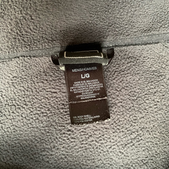 North face fleece men’s large black - Picture 3 of 3